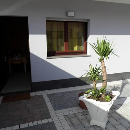 Orchidea Апартаменты *